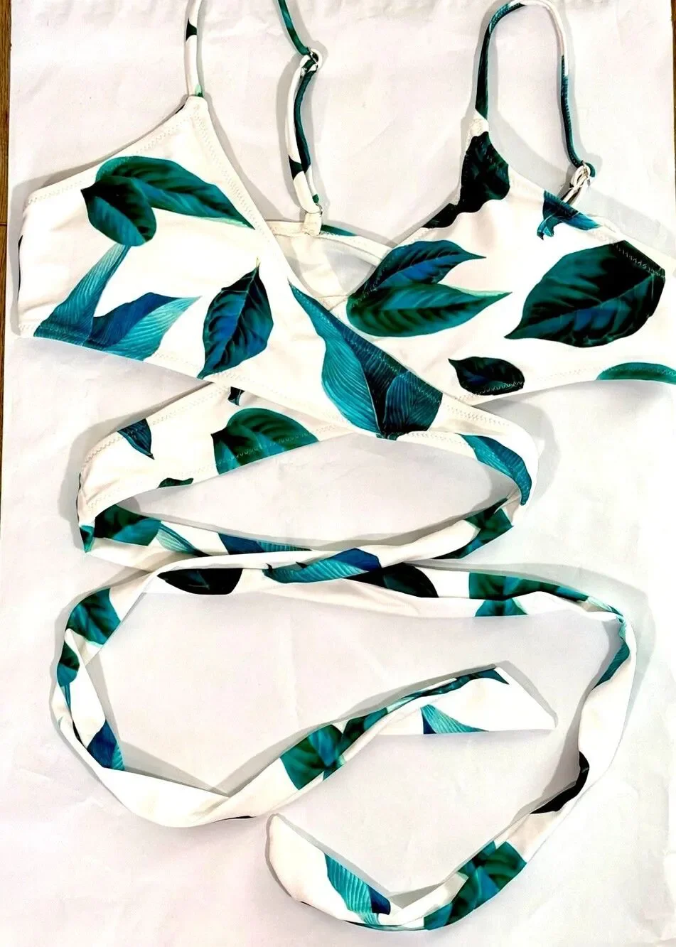 Cupshe Leaf Print Wrap Bikini Set Green White Crisscross Cutout NWT L